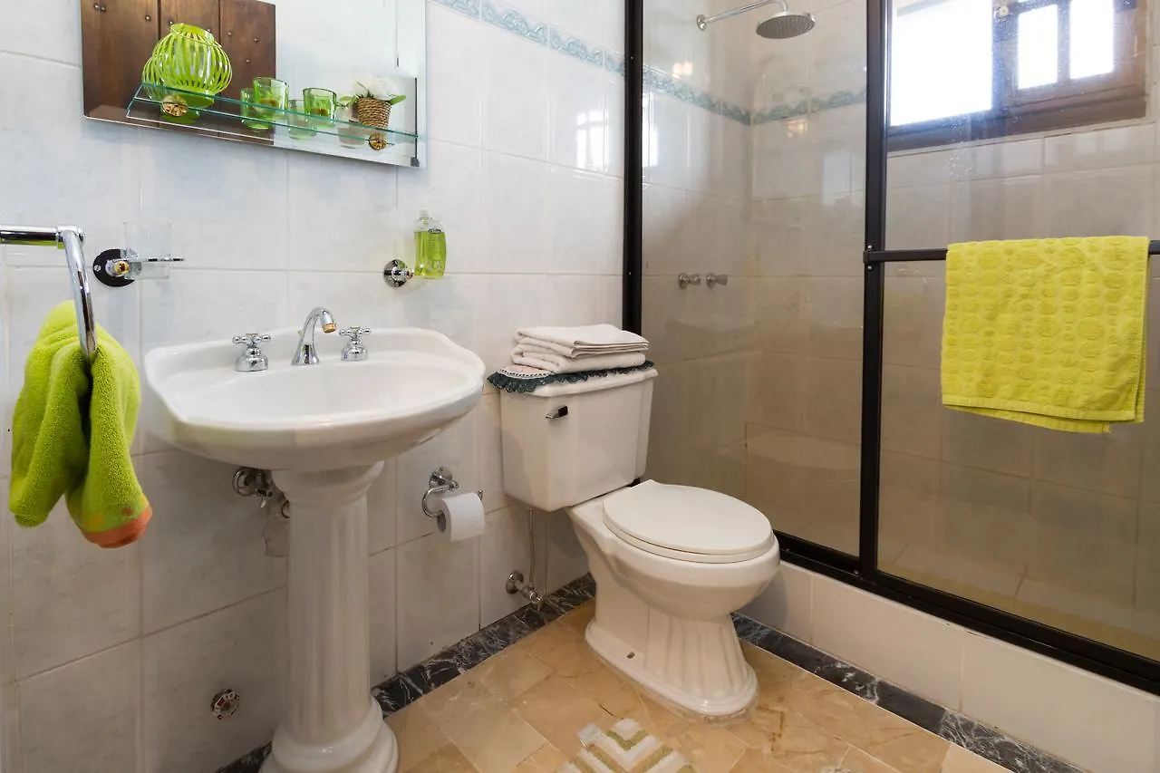 Hostal Maria De Lourdes Quito 0*,  Ecuador