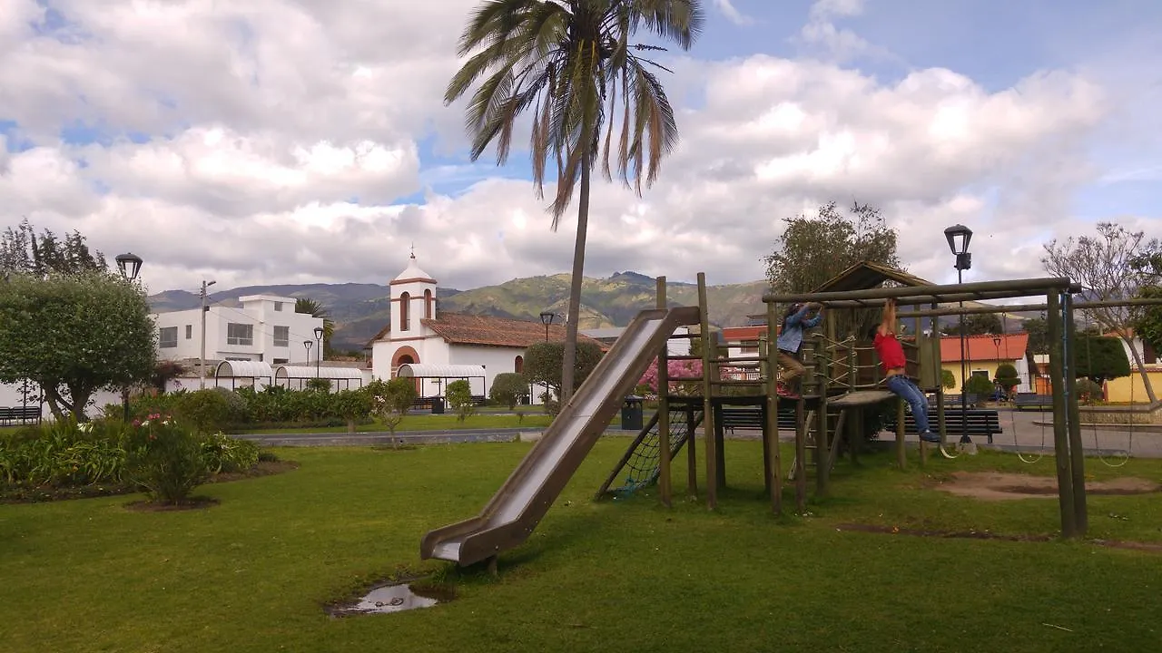 Hostal Maria De Lourdes Quito