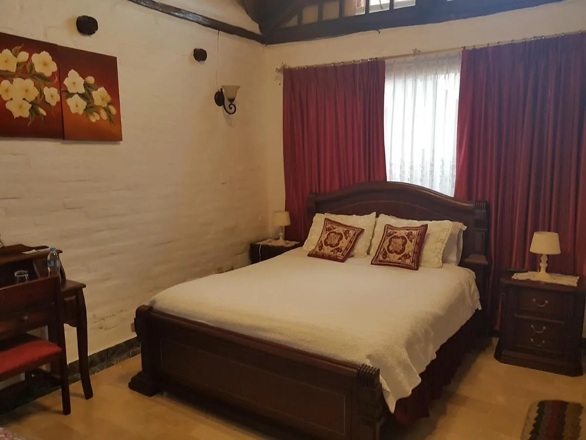 Hostel Hostal Maria De Lourdes Quito