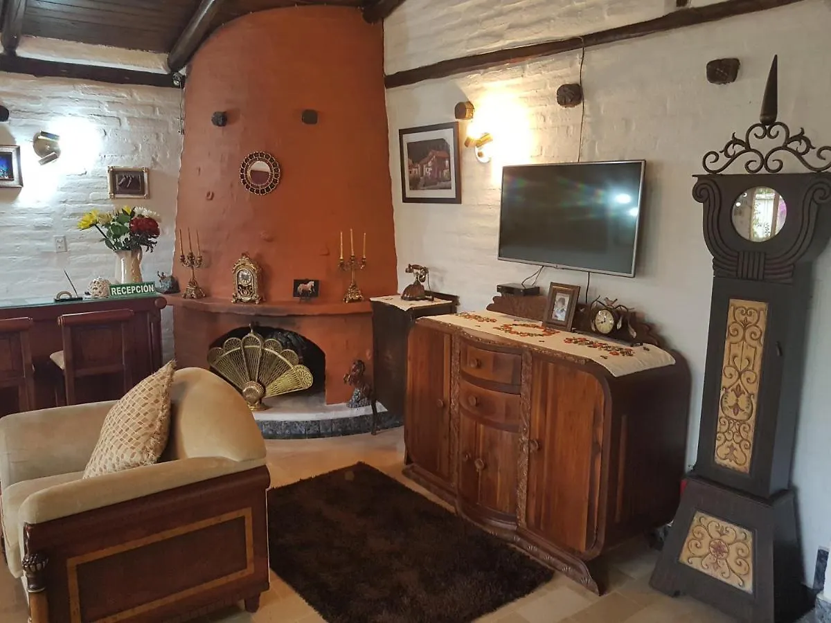 Hostel Hostal Maria De Lourdes Quito