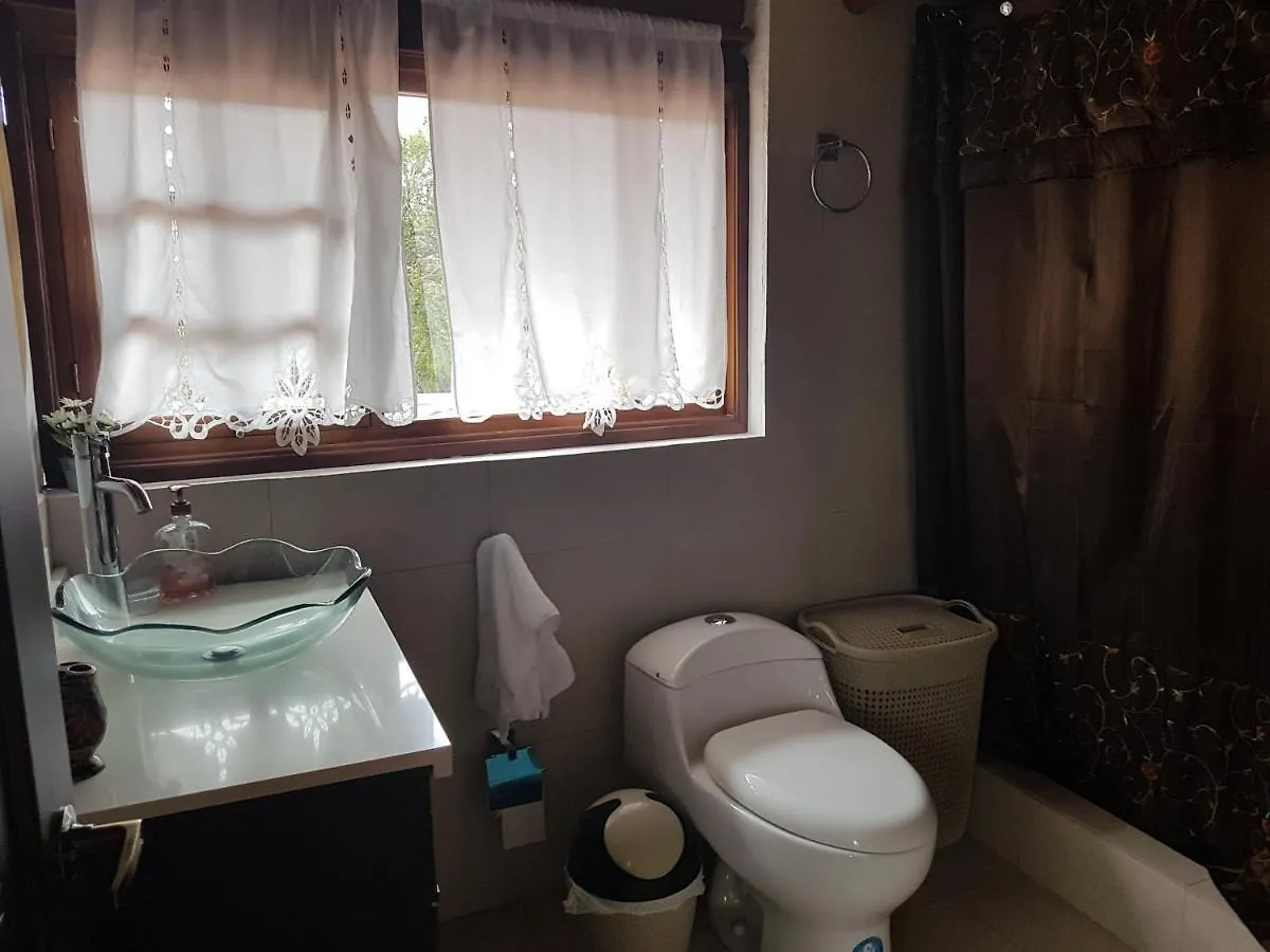 Hostal Maria De Lourdes Quito Ecuador